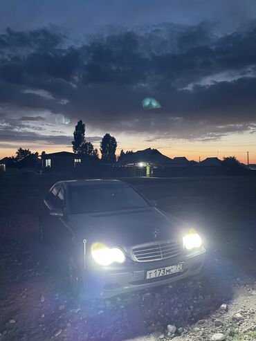 audi rs6: Mercedes-Benz S-Class: 2001 г., 1.8 л, Механика, Бензин, Седан