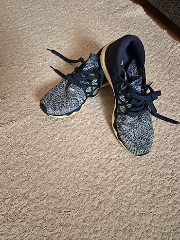 reebok krasovka: Reebok idman ayaqqabısı original 200e almisham 10a satiram. unisex — 2