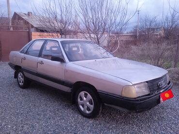 все авто: Audi 100: 1985 г., 2 л, Механика, Бензин, Седан