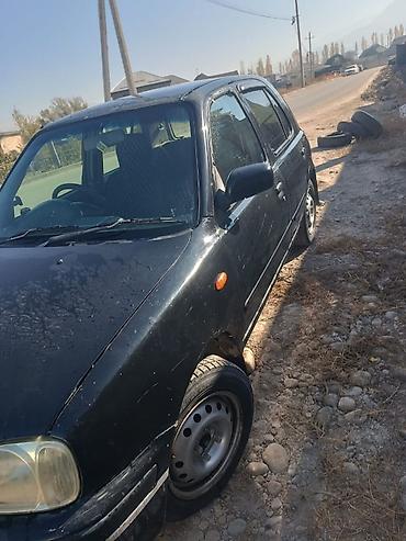 ka 3: Nissan March: 2001 г., 1.3 л, Автомат, Бензин, Хэтчбэк — 5