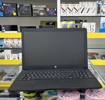 notebook lalafo: İşlənmiş HP 15.6 ", Intel Core i3, 256 GB