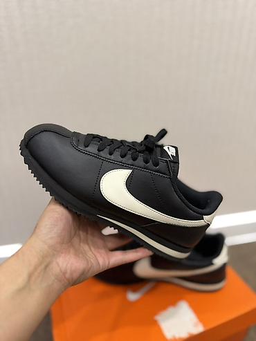 Кроссовки и спортивная обувь: Мужские кроссовки, 39.5, 40, Nike, Новый — 10