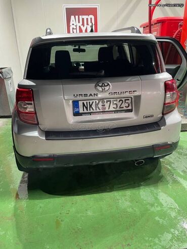 Toyota: Toyota : 1.4 l. | 2010 έ. Χάτσμπακ — 3