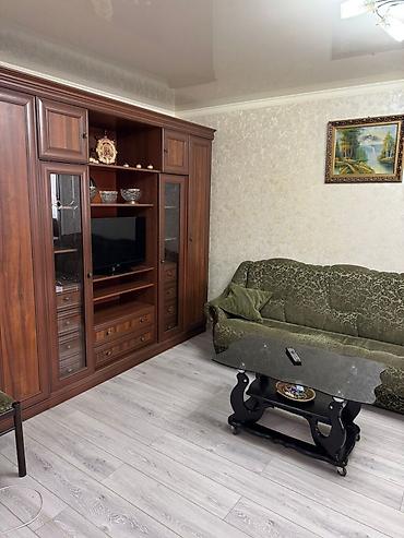 комнаты ысык кол: 2 бөлмө, 42 м², Азия Молл Хрущевка, 4 кабат, Жаңы ремонт — 3