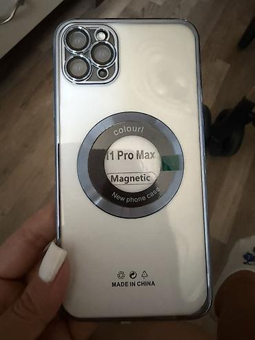 iphone 5s telefon: Məhsul: iPhone 11 Pro Max ve iphone 15 üçün telefon qabları . her biri — 4