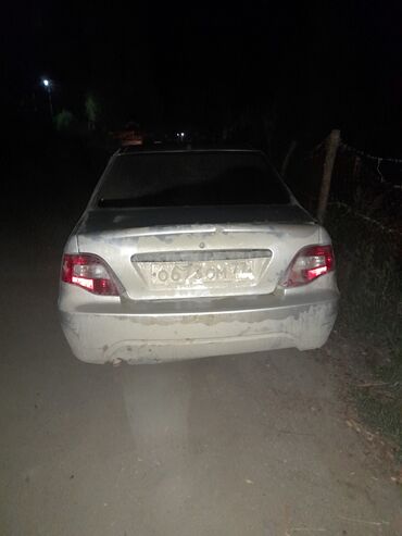машина жалалабат: Daewoo Nexia: 2012 г., 1.6 л, Механика, Бензин, Седан