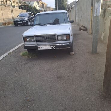 2107 arxa stoplar: VAZ (LADA) 2107: 1.5 l | 1998 il | 980000 km Sedan