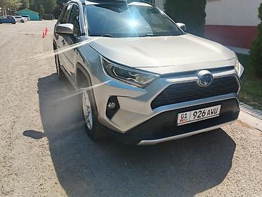 силен: Toyota RAV4: 2019 г., 2.5 л, Гибрид, Кроссовер — 3
