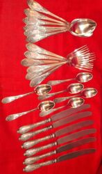 прибор: 6 Person Melxior S Obedenni (Yemek) Desti: 6 Eded Yemek Qaşiqi. 6