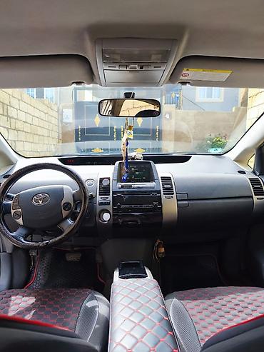 man sat: Toyota Prius: 1.5 l | 2007 il Hetçbek — 7