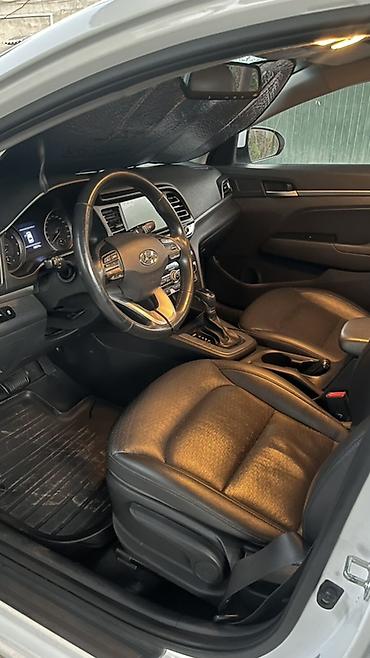 за неделю: Hyundai Avante: 2019 г., 1.6 л, Автомат, Бензин, Седан — 3