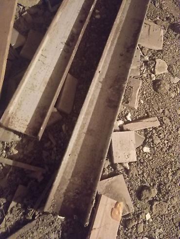 dəmir qapı: Məhsul: Metal U formalı profil dəmir şinlər iki ədəd dvuxtavr satılır — 1
