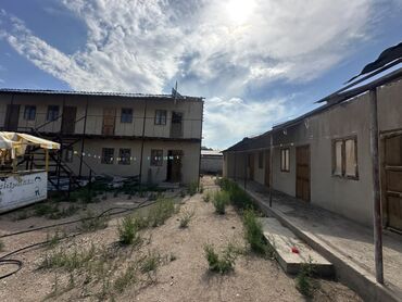 дом в чок тале: Коттедж, 10 м², 15 комнат, Собственник, Старый ремонт