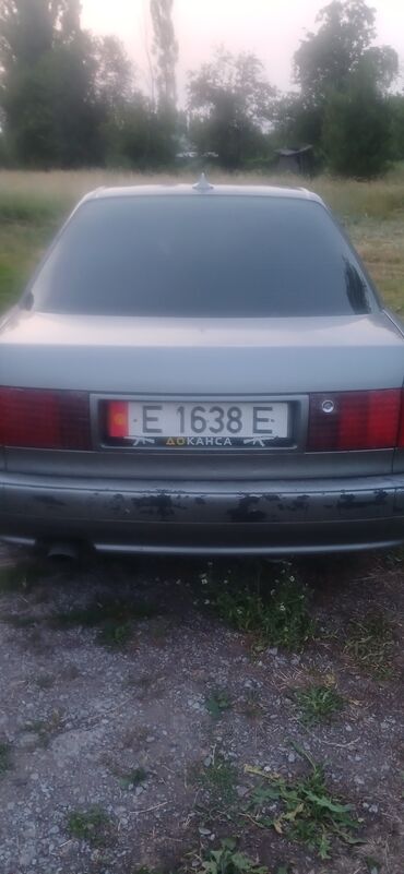 audi 100 2 mt: Audi 80: 1993 г., 2 л, Механика, Бензин, Седан
