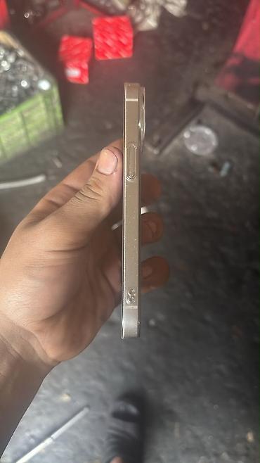 iphone qiymetleri: IPhone 13, 128 GB, Gümüşü — 1