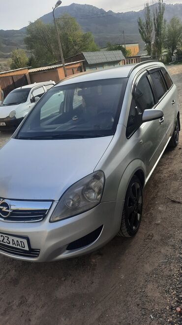 опел вектора а: Продается минивэн Opel Zafira серебристого цвета. Автомобиль