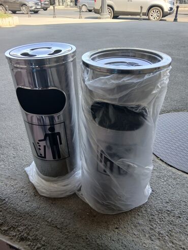 Tullantı qabları: Paslanmayan poladdan hazırlanmış bu silindrik zibil qutusu həm daxili — 9