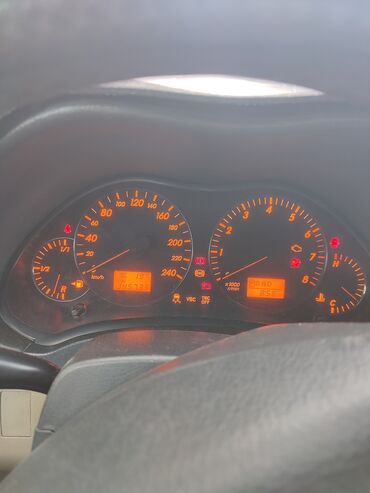 Toyota: Toyota Avensis: 2003 г., 2 л, Автомат, Бензин, Седан — 8