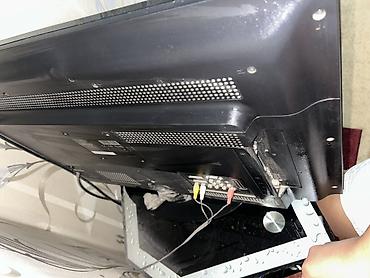 Телевизорлор: Телевизор Samsung LED, диагональ примерно 32" (81 см). Классический — 1
