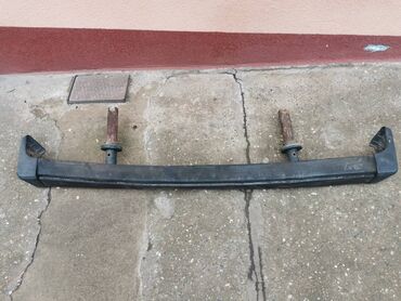 Auto delovi: Prednji branik Lada 2121,21213,21214 Niva. Polovno, ocuvano. Skinuto — 6
