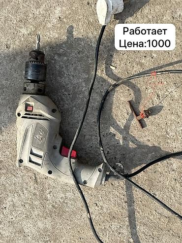 Наборы электроинструментов: Подборка инструмента и автошин: 1) Углошлифовальная машина — 3