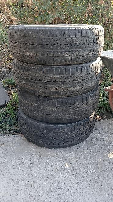 70 17: Комплект автомобильных шин 215/65 R16 98Q. - Диаметр: R16 - Ширина — 2
