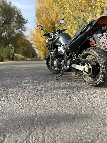 Мототехника: Классический мотоцикл Suzuki, 600 куб. см, Бензин, Взрослый, Б/у — 1