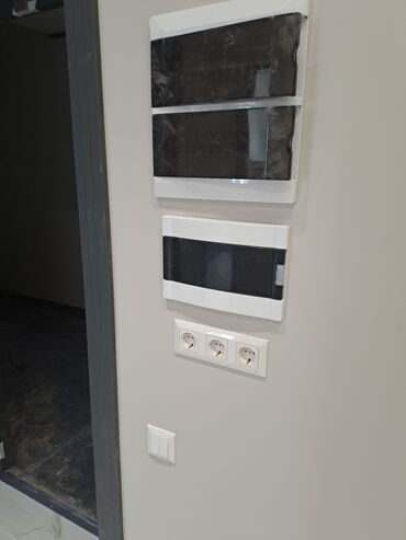 Покраска: Покраска ворот, Покраска стен, Покраска потолков, На водной основе, На масляной основе, Больше 6 лет опыта — 9