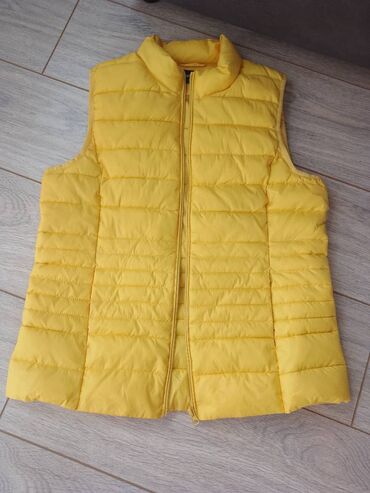 ženske zimske jakne c a: L (EU 40)