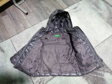 svajcarske zimske jakne: Perjana jakna, 92