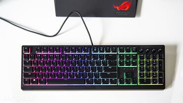 Klaviaturalar: Razer Ornata V2 çox funksional, oyuna gore rengleri idare etmek olur