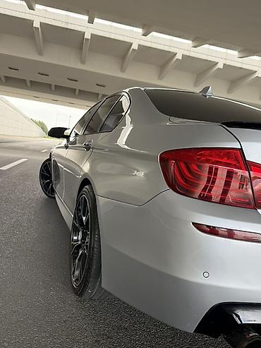 BMW: Böyük manitor Boyük gozik 4 knopkadan ibaratdi Head up (elektron — 6