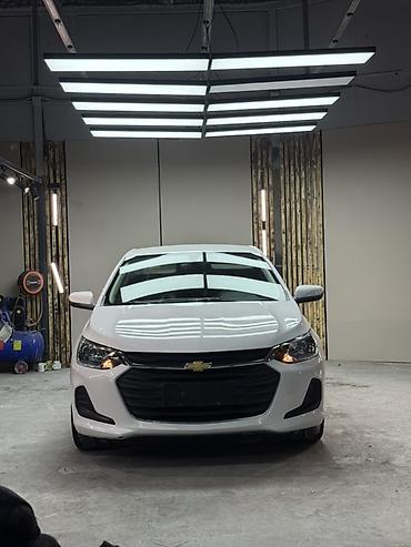 Chevrolet: Chevrolet Onix: 2020 г., 1 л, Автомат, Бензин, Седан — 2