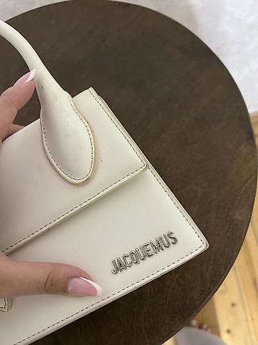 Çantalar: Orginal Jacquemus çanta🏷️ 
Az işlənmiş. 
Qadın çantası — 3