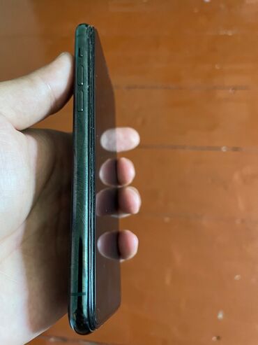 iphone 11 barter: IPhone 11 Pro, 64 GB, Gümüşü