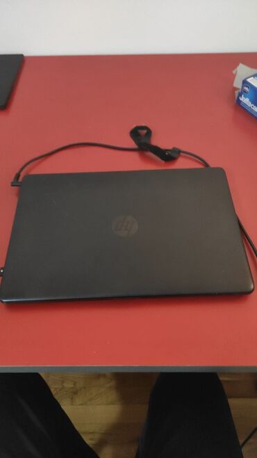 Laptop i Netbook računari: AMD A9, 4 GB OZU