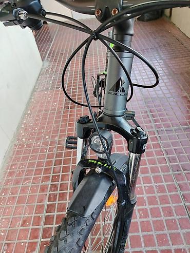 İdman velosipedləri: Velosiped Alman istehsalıdir 7 piiləli sürətlər qautusu amartizator — 6
