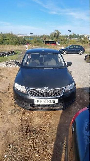 auto otpad becej: LEVA POLUSTRANICA ZA ŠKODA RAPID OD 2013. DO 2019. GOD. | SKODA — 1