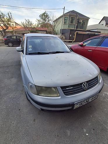 passat b5 ekran: Volkswagen Passat: 1.8 l | 1999 il Sedan — 2