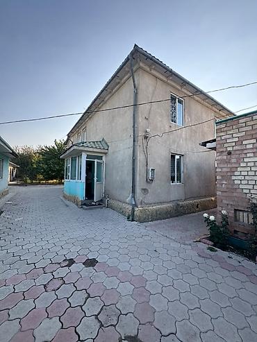 финский дом: 🏡 Продаётся двухэтажный финский дом в районе Арча-Бешик! 📍 Адрес: ул — 1