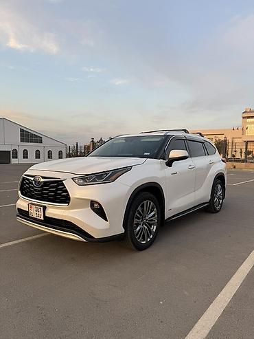 калыб: Toyota Highlander: 2020 г., 2.5 л, Автомат, Гибрид, Кроссовер — 1
