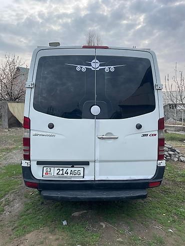Коммерческий транспорт: Легкий грузовик, Mercedes-Benz, Новый — 5