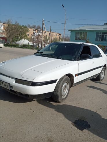 Mazda 323: 1990 г., 1.6 л, Механика, Бензин, Универсал