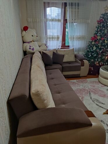 Masa və oturacaq dəstləri: Qonaq otağı üçün, İşlənmiş, Açılan, 6 stul — 1