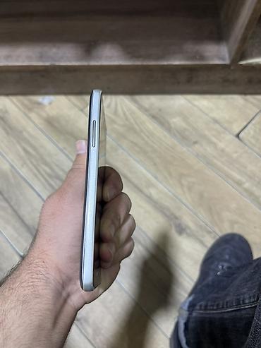 samsung galaxy 7: Samsung rəng - Boz, İki sim kartlı — 4