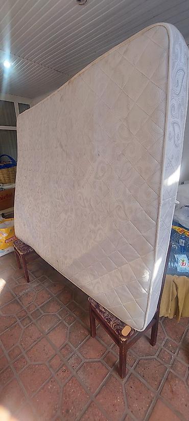 matras dosek: 2 nəfərlik döşək satılır. Uzunluğu 2 metr, Eni 1.60 santı, Hündürlüyü — 2
