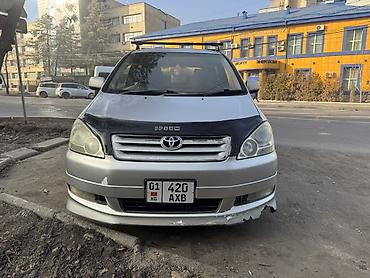 Toyota: Toyota Ipsum: 2003 г., 2.4 л, Автомат, Бензин, Минивэн — 5