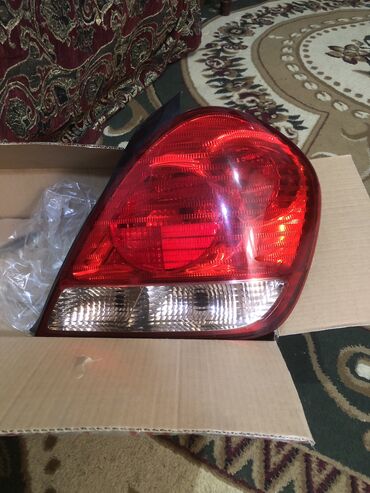 w204 stop: Nissan Sunny (yaponka) original usten cixma arxa sag stop fara,cuzi