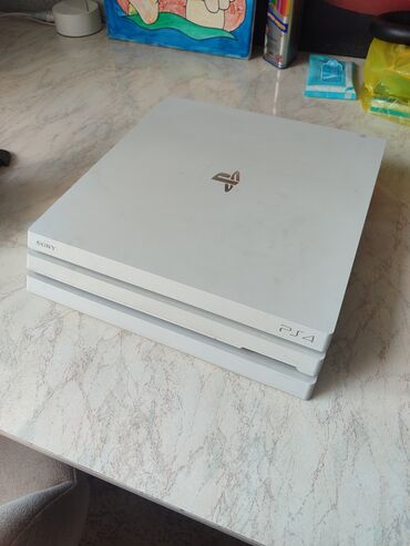 продаю редми 9 а: Игровая консоль Sony PlayStation 4 Pro (белая, Glacier White) -
