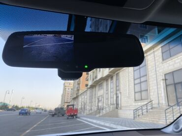 Toyota: Toyota Camry: 2.5 l | 2019 il Sedan — 7